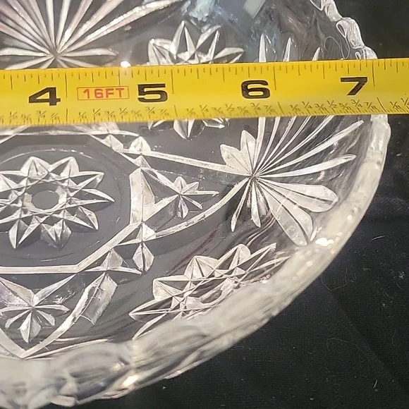 Anchor Hocking Prescut Star of David 7 1/4" bowl. No call outs. - Picture 6 of 7